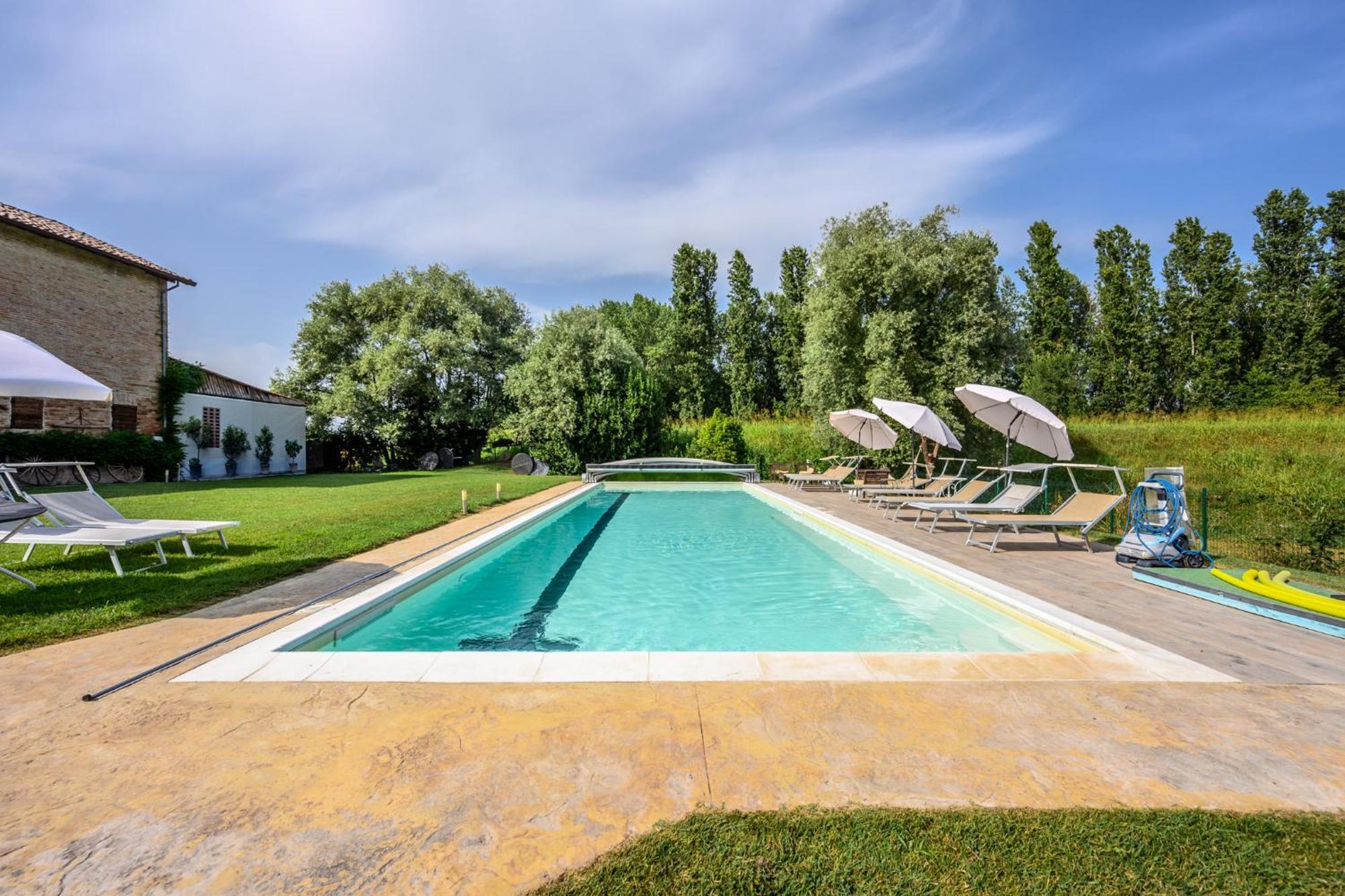 Bed and Breakfast La Casa Di Valeria - Модена Экстерьер фото